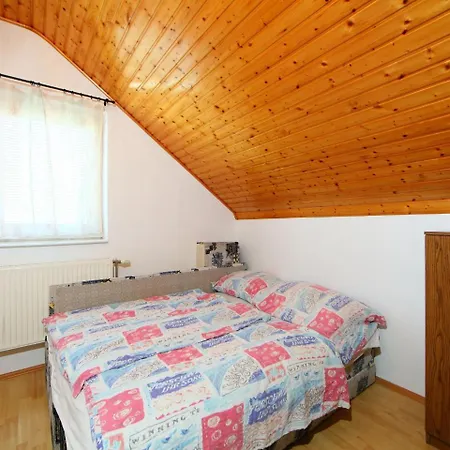 Ferienhaus Holiday Balaton H2101 *